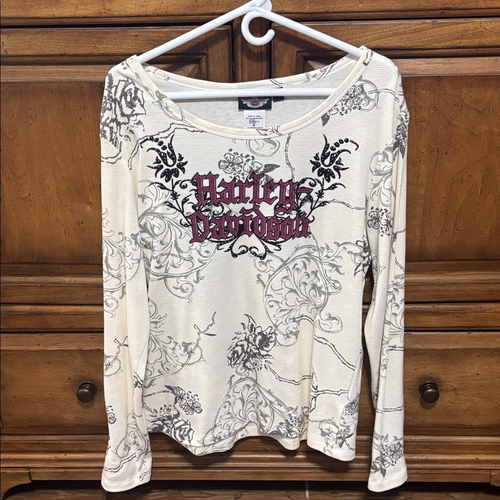 Harley-Davidson Cream Thermal with Black , Gray & Cranberry Graphics LS Tee